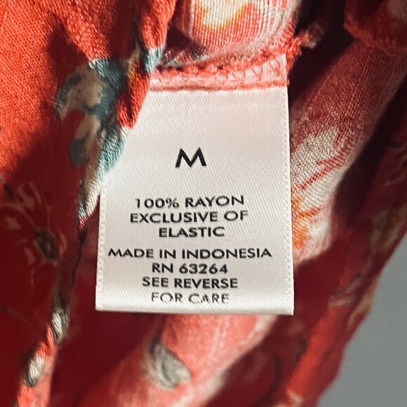 Westport Pink Floral Smocked Blouse Medium - Picture 5 of 6